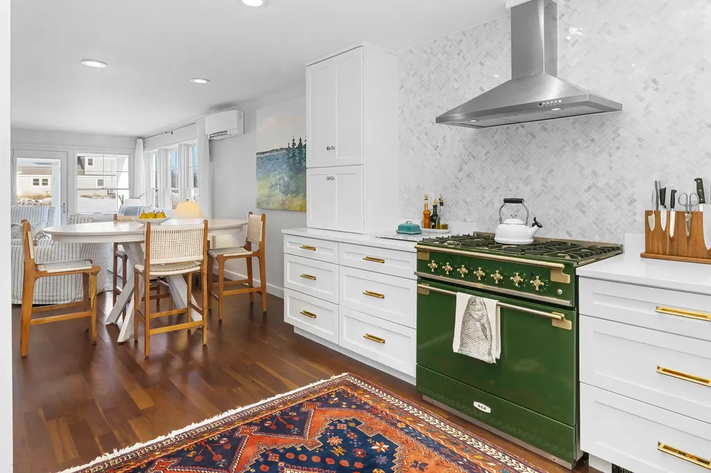 59 Village Way Rockport ME 04856