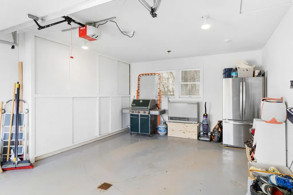59 Village Way Rockport ME 04856