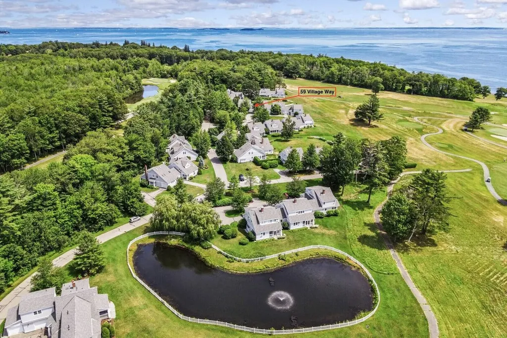 59 Village Way Rockport ME 04856