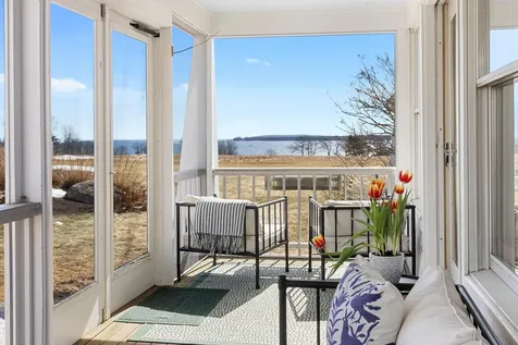 59 Village Way Rockport ME 04856