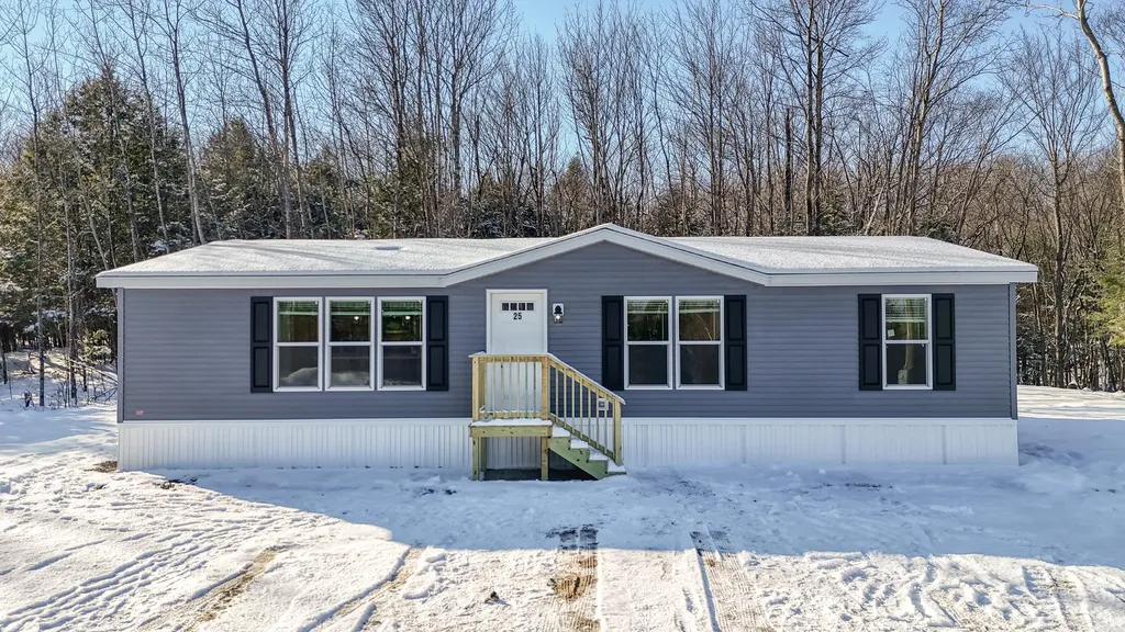 919 Blinn Hill Road Pittston ME 04345