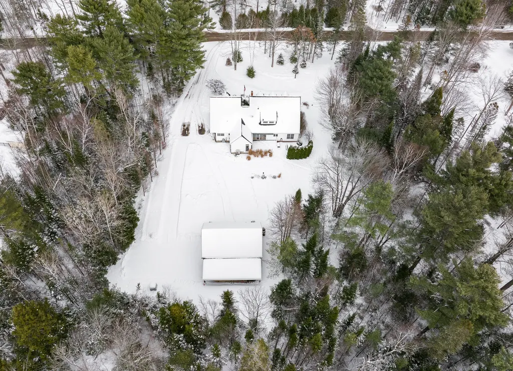 25 Deer Hill Lane Hampden ME 04444