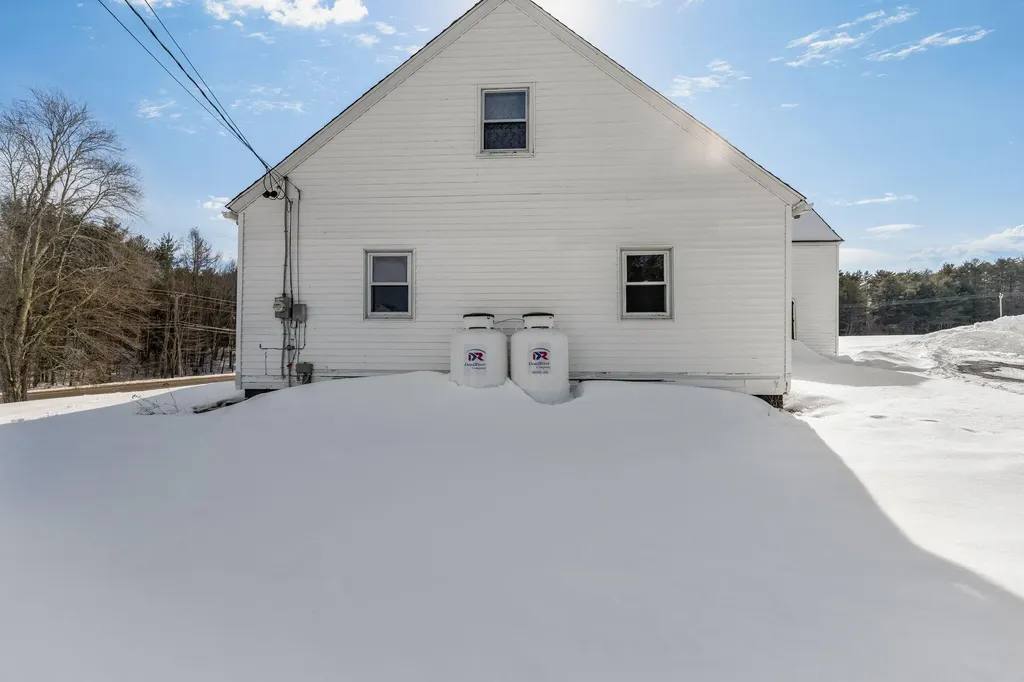 139 Gould Road Lisbon ME 04252