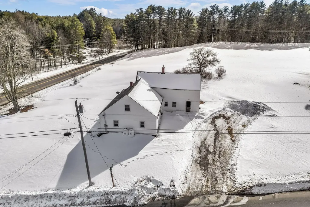 139 Gould Road Lisbon ME 04252