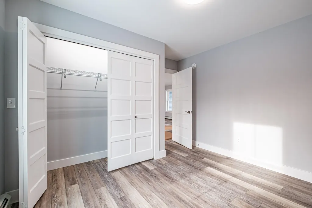 3 Lochview Drive Lewiston ME 04240