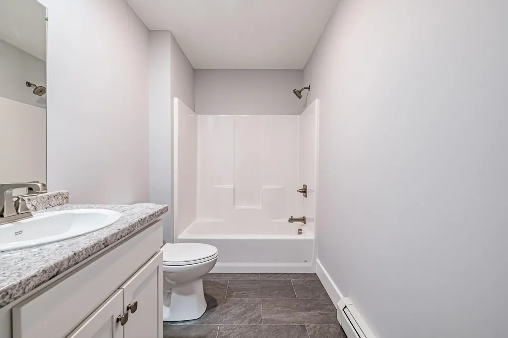 3 Lochview Drive Lewiston ME 04240
