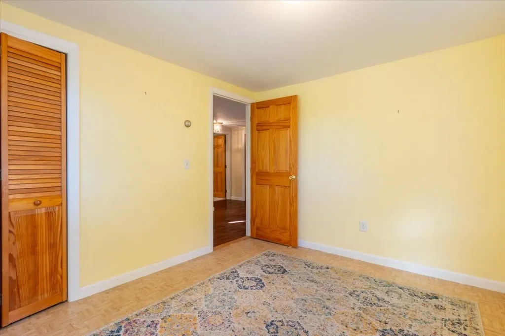 11 Sunnyfield Lane Warren ME 04864
