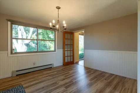 11 Sunnyfield Lane Warren ME 04864