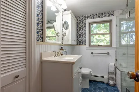 11 Sunnyfield Lane Warren ME 04864