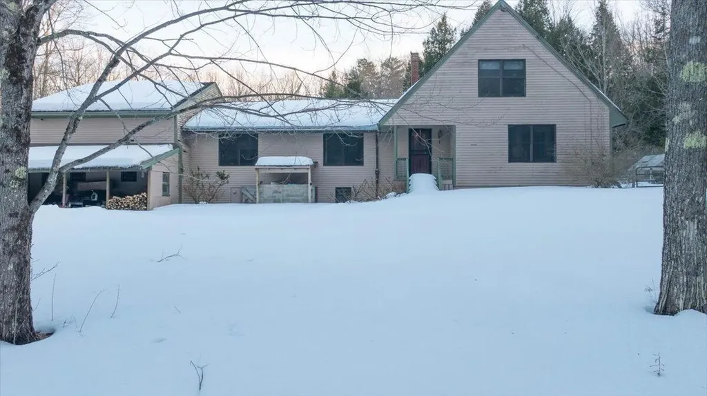 376 Main Street Wayne ME 04284