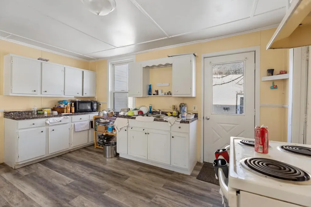 31 High Street Waterville ME 04901
