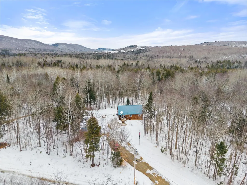 25 Wisdom Road Island Falls ME 04747