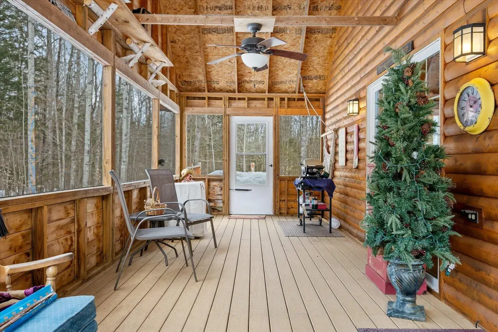 25 Wisdom Road Island Falls ME 04747