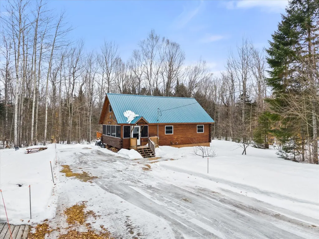 25 Wisdom Road Island Falls ME 04747