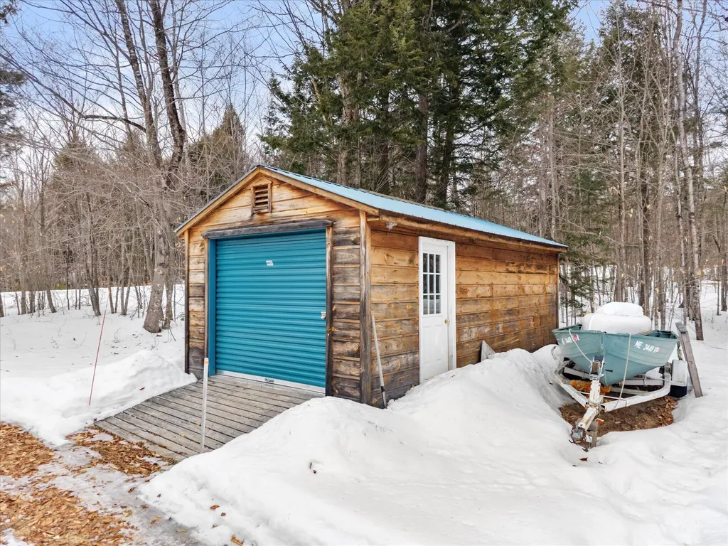 25 Wisdom Road Island Falls ME 04747