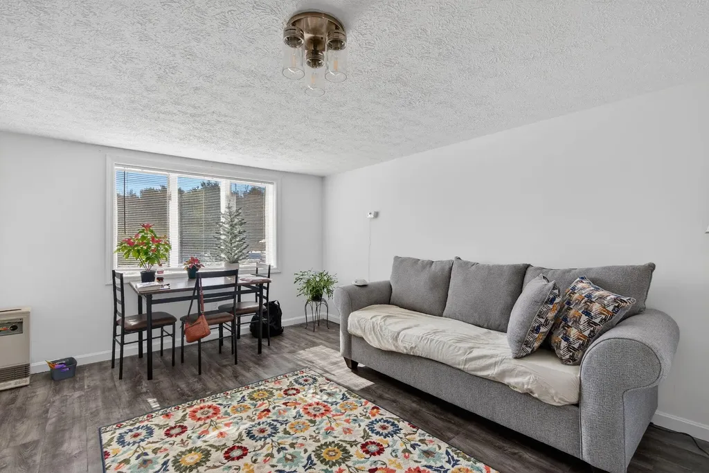 309 Sanford Road Wells ME 04090