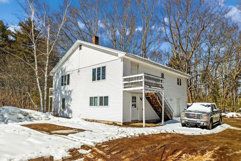 309 Sanford Road Wells ME 04090