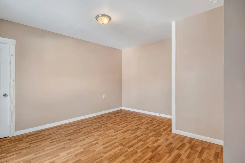 18 Preble Street Bingham ME 04920