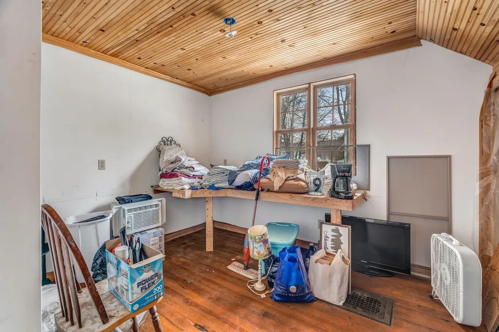 18 Preble Street Bingham ME 04920