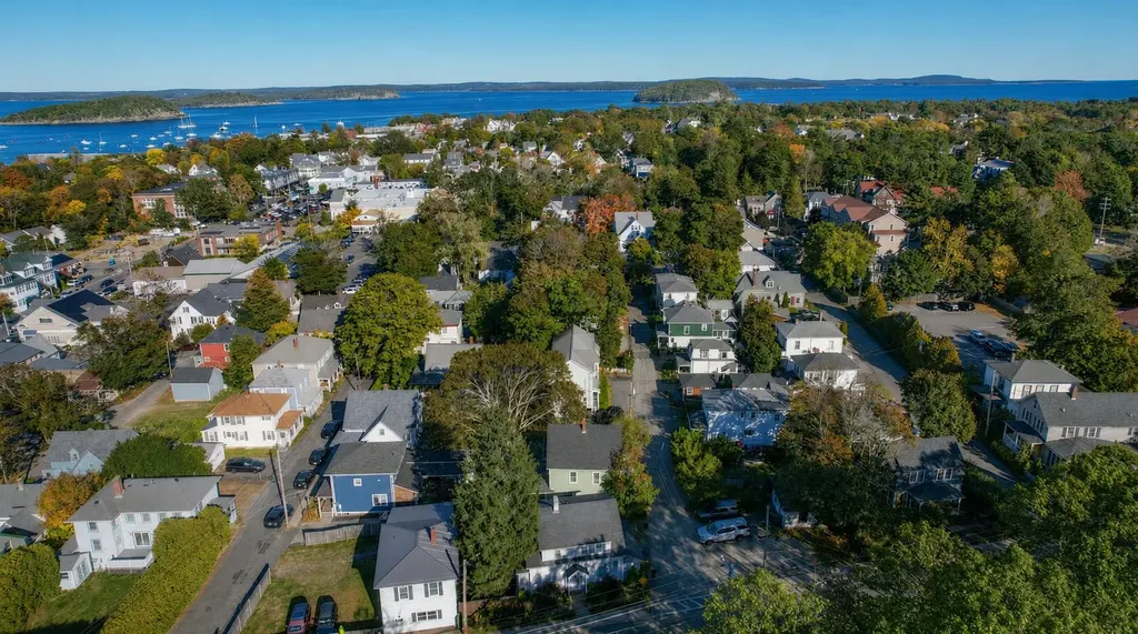 17 Bowles Avenue Bar Harbor ME 04609