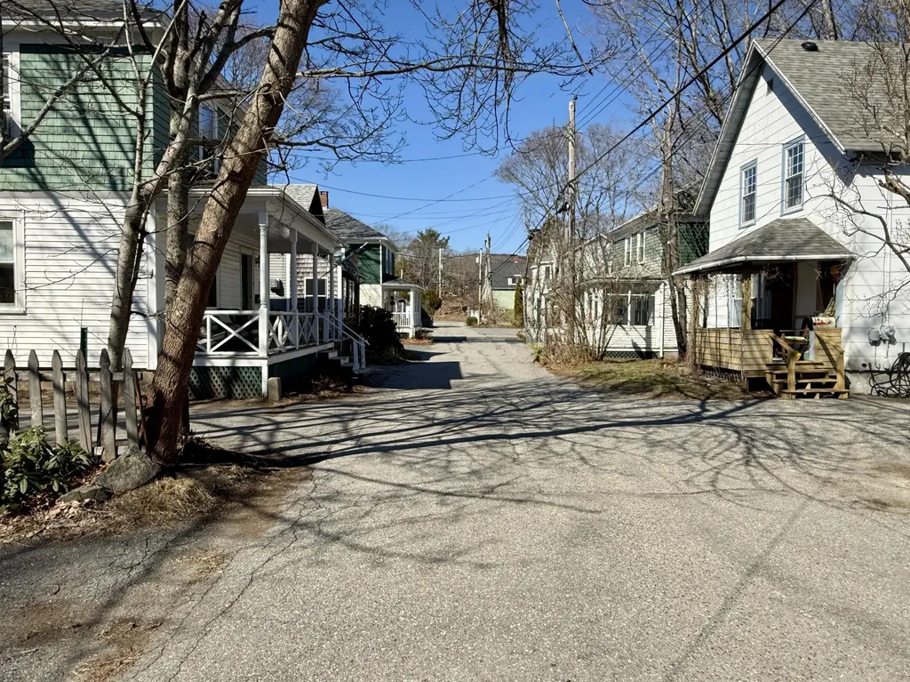 17 Bowles Avenue Bar Harbor ME 04609