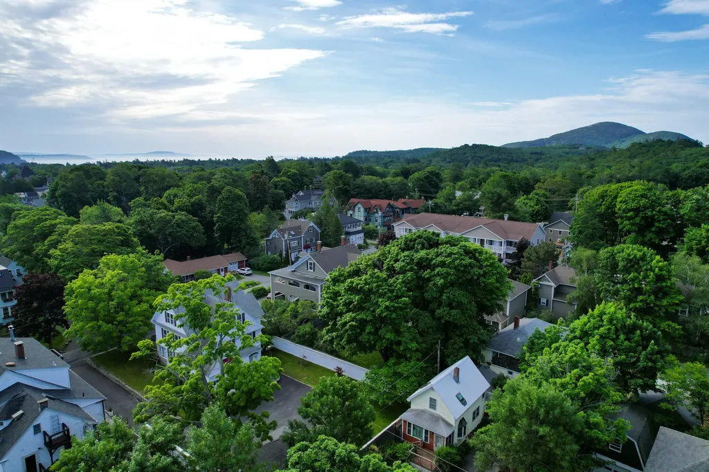 17 Bowles Avenue Bar Harbor ME 04609