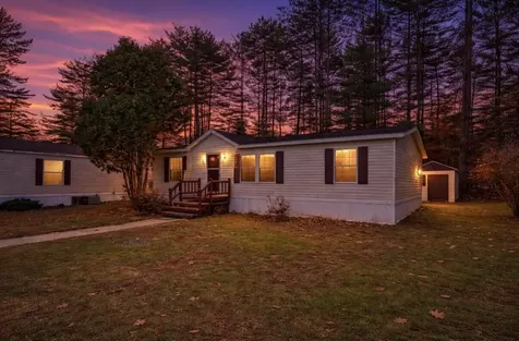 12 Maple Drive Gorham ME 04038