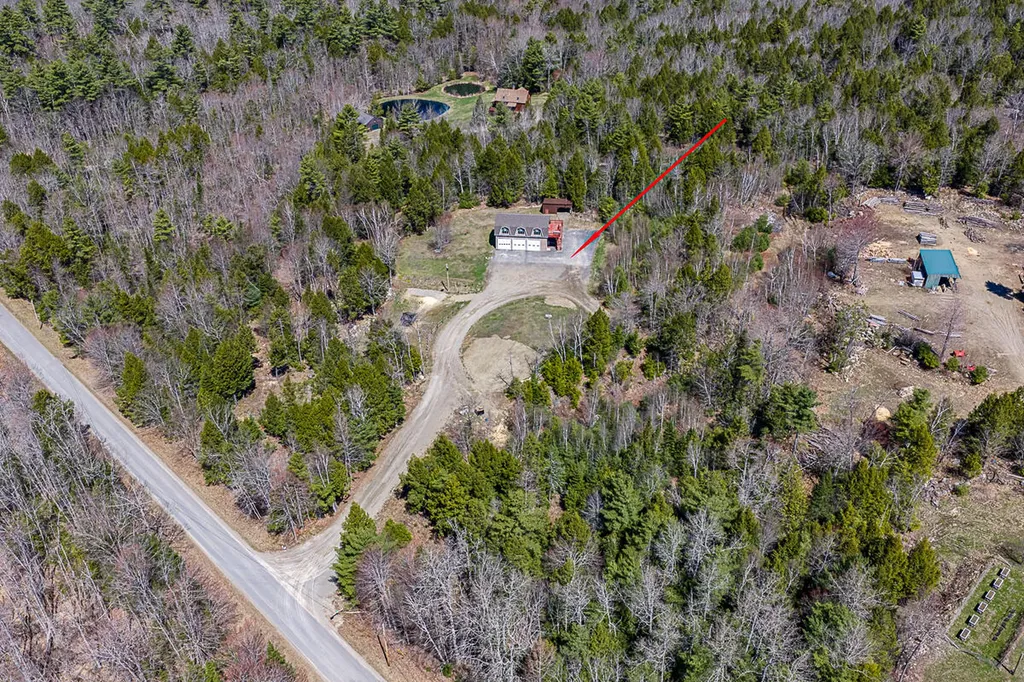 22 Hartshorn Road Morrill ME 04952
