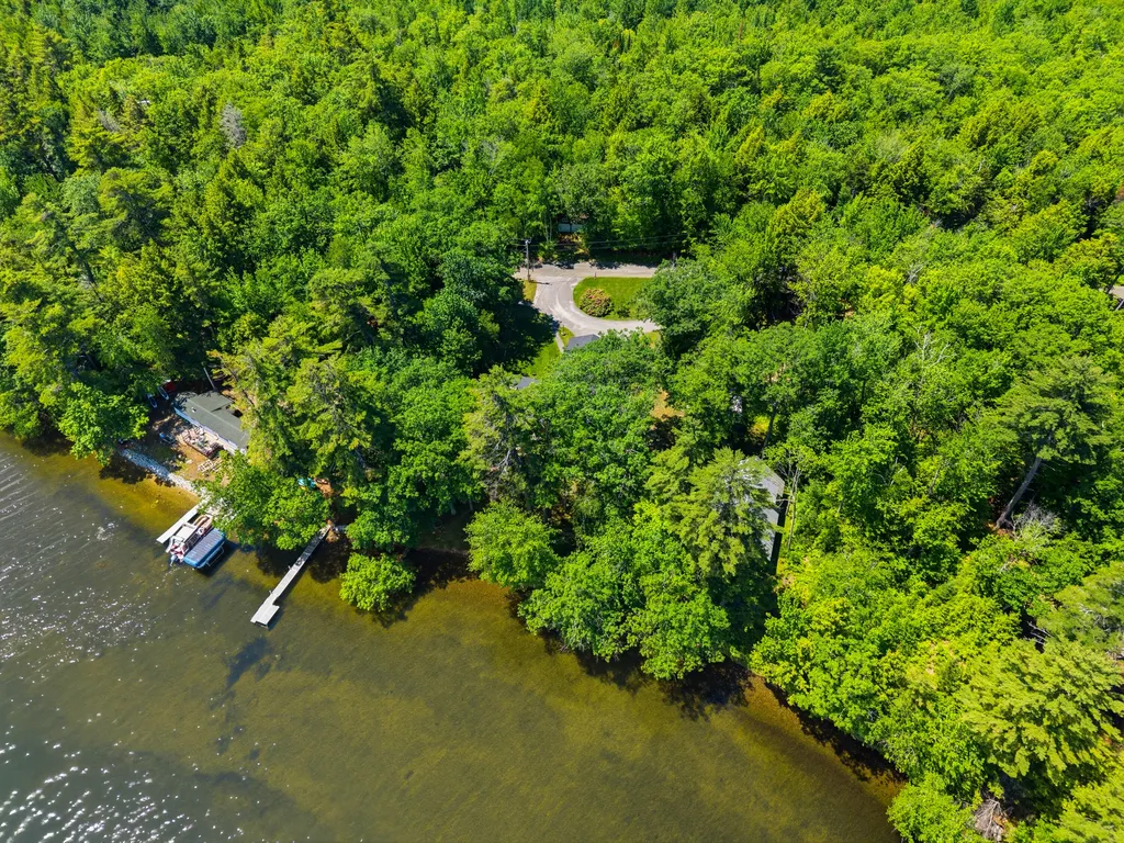 6 Lufkin Lane Mercer ME 04957