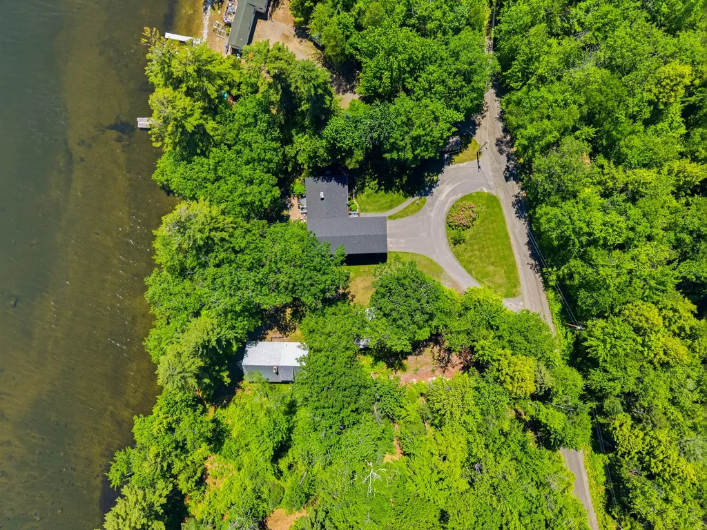 6 Lufkin Lane Mercer ME 04957