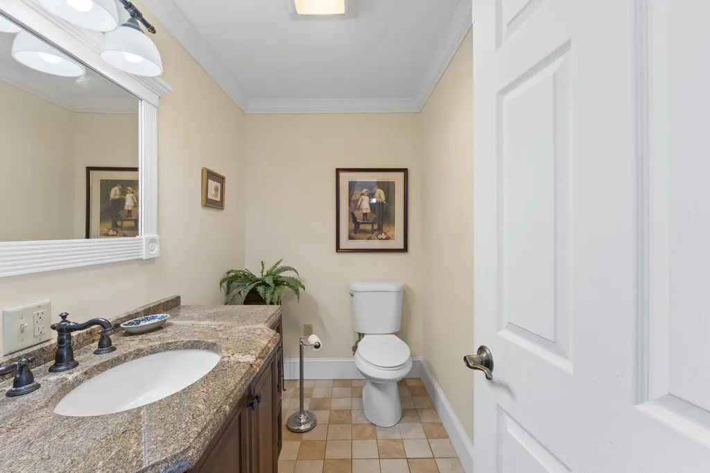 6 Lufkin Lane Mercer ME 04957