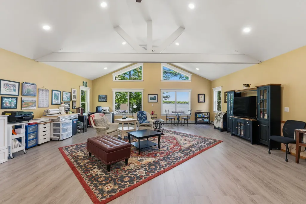 6 Lufkin Lane Mercer ME 04957