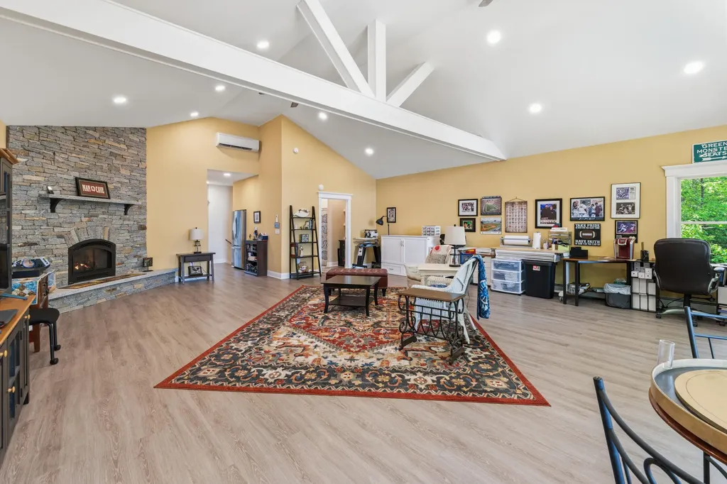 6 Lufkin Lane Mercer ME 04957