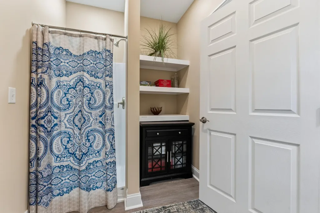 6 Lufkin Lane Mercer ME 04957