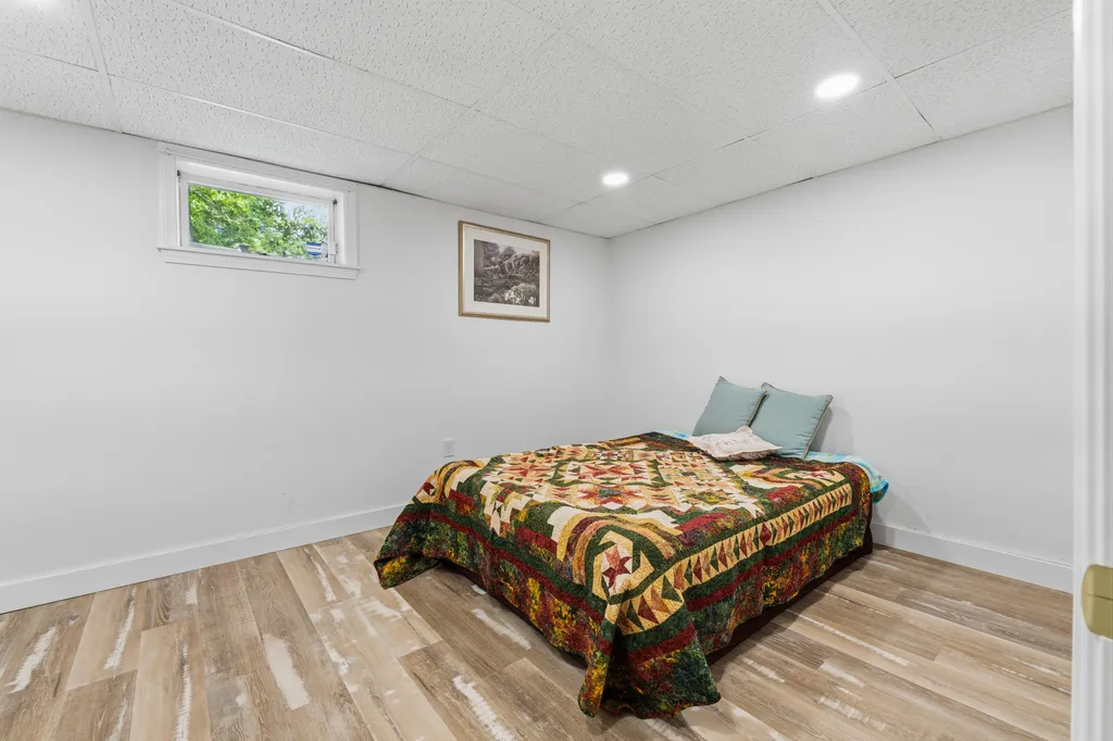 6 Lufkin Lane Mercer ME 04957
