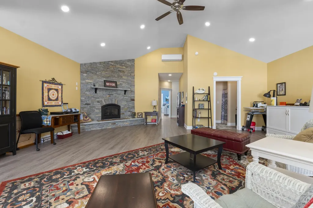 6 Lufkin Lane Mercer ME 04957