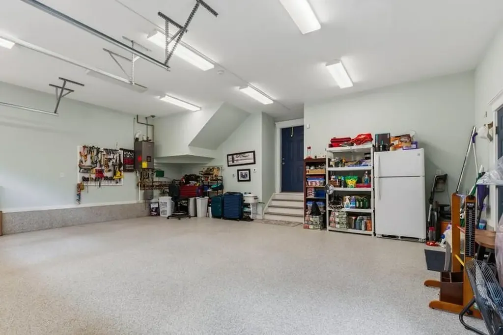 6 Lufkin Lane Mercer ME 04957