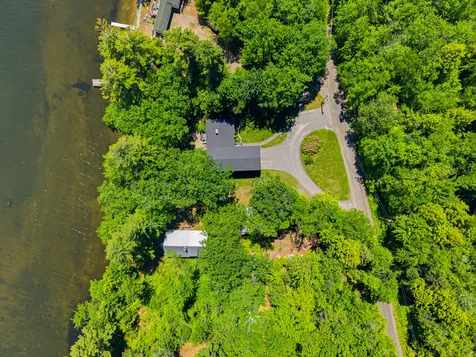 6 Lufkin Lane Mercer ME 04957