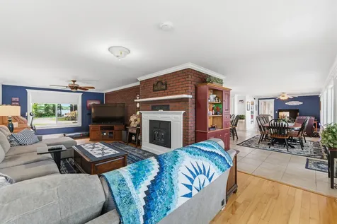 6 Lufkin Lane Mercer ME 04957
