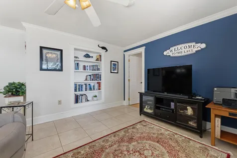 6 Lufkin Lane Mercer ME 04957