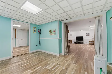 6 Lufkin Lane Mercer ME 04957