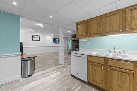 6 Lufkin Lane Mercer ME 04957