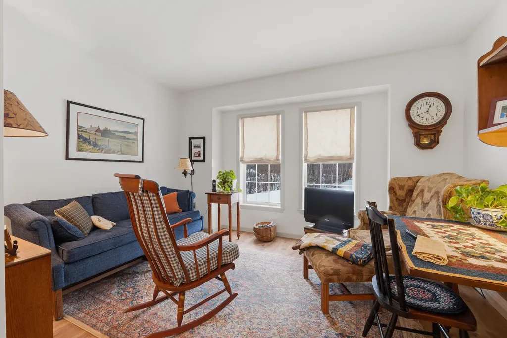42 Caslyn Drive Eliot ME 03903