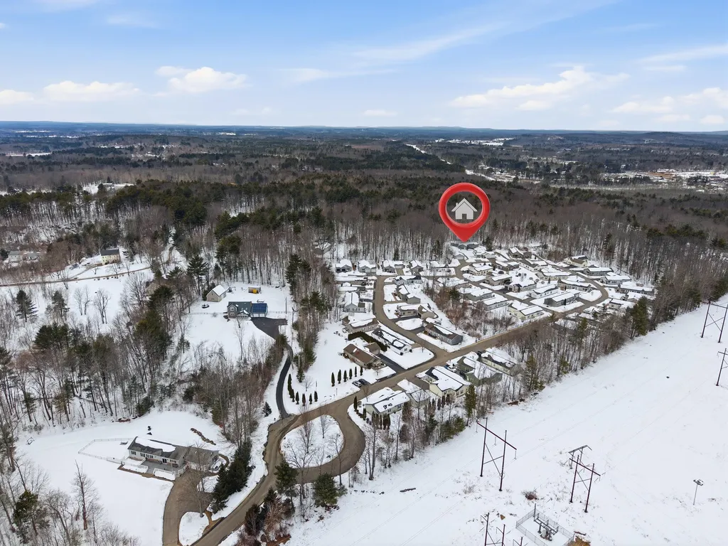 42 Caslyn Drive Eliot ME 03903