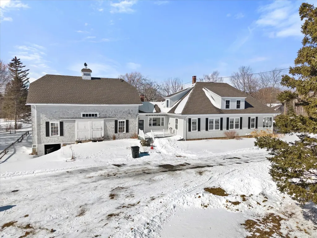 1222 Main Street Harrington ME 04643