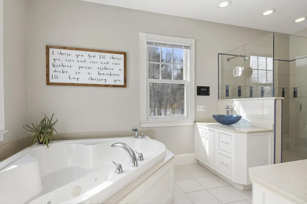 8 Martin Drive Gorham ME 04038