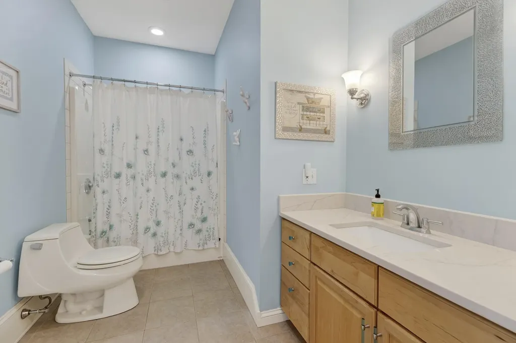 8 Martin Drive Gorham ME 04038