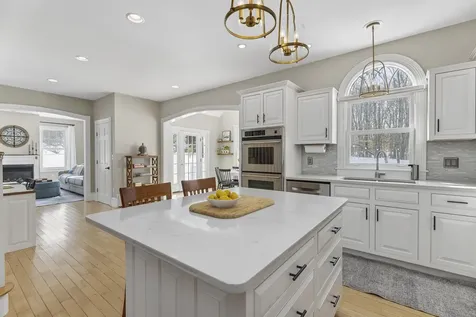 8 Martin Drive Gorham ME 04038