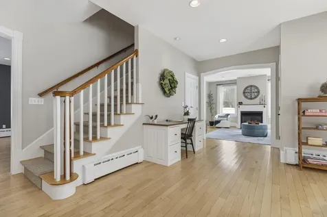 8 Martin Drive Gorham ME 04038