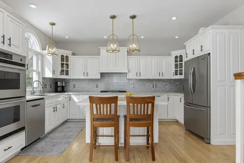 8 Martin Drive Gorham ME 04038